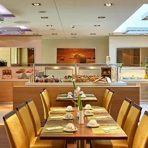 https://ramada-zurich-city.hotelsbaselswitzerland.com
